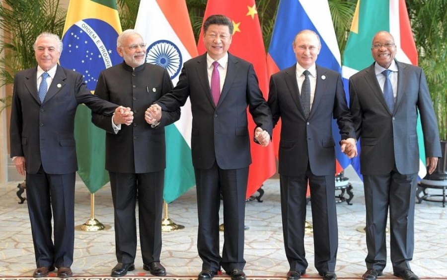  Σοκαρισμένοι με την οικονομική αντοχή της Ρωσίας οι «μαθητευόμενοι μάγοι» της Δύσης. Λογάριασαν χωρίς τους…BRICS.