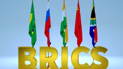 «Γιγαντώνονται» οι BRICS και το μέτωπο κατά της Δύσης: Πρόσκληση σε Σαουδική Αραβία, Ιράν και από 4 χώρες