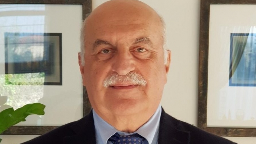 Τζανάκης: Όσοι υγειονομικοί δεν εμβολιάζονται να μεταφερθούν σε άλλες υπηρεσίες