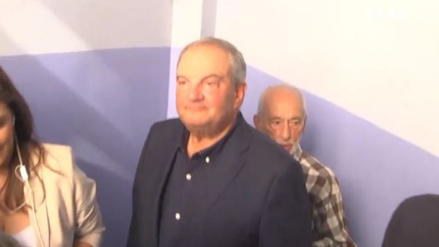 Εκλογές 25 Ιουνίου 2023: Στη Θεσσαλονίκη ψήφισε ο Κώστας Καραμανλής