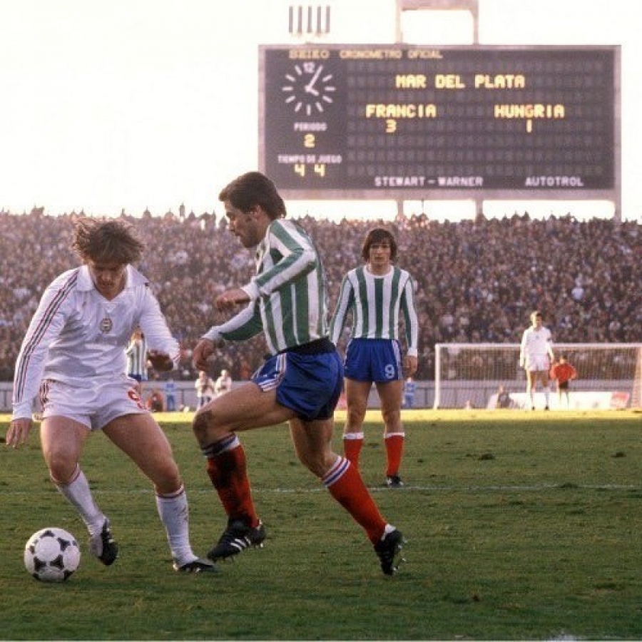 Ουγγαρία - Γαλλία 1-3 (1978): Η μέρα που ανάγκασε τους Γάλλους να φορέσουν… πράσινα, γιατί ξέχασαν τις στολές! (video)