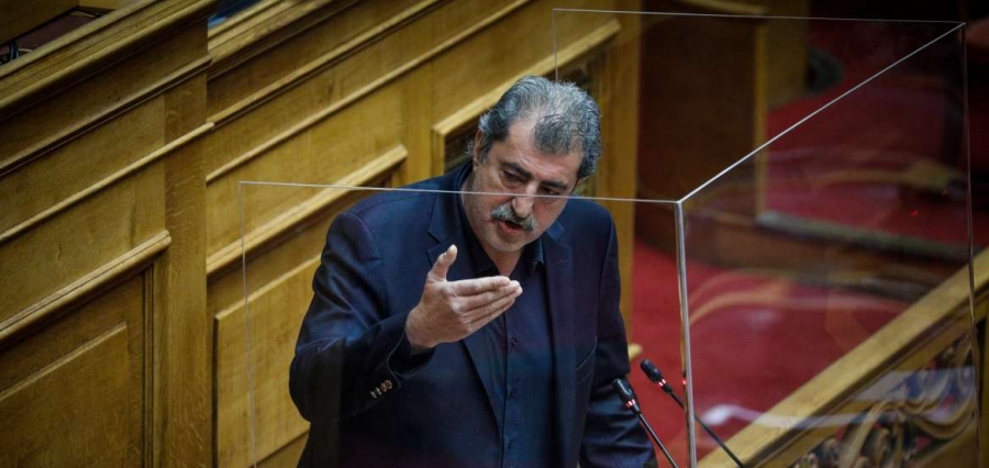 Πολάκης μαινόμενος στη Βουλή - Του έκλεισαν τα μικρόφωνα