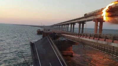 Νέο συγκλονιστικό video από το σαμποτάζ και την έκρηξη στη Γέφυρα της Κριμαίας