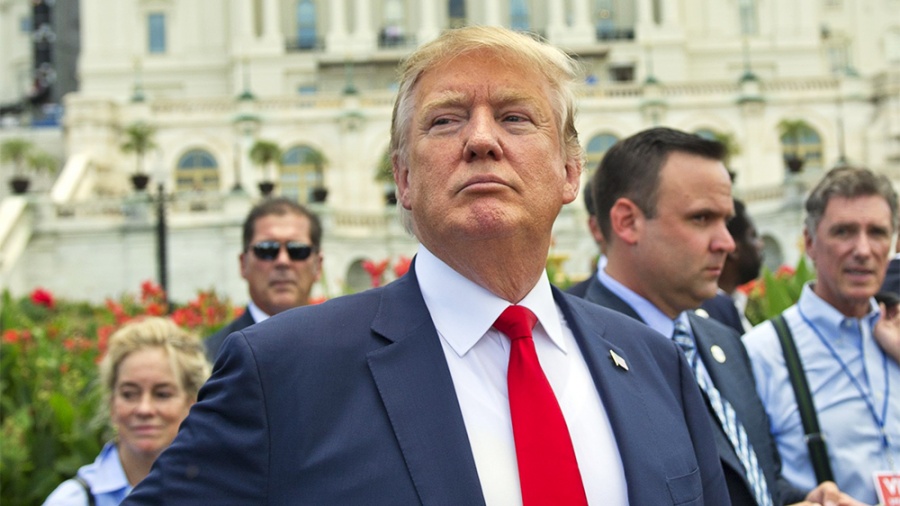 Ηχηρή η απουσία Trump από την πορεία των ηγετών στο Παρίσι για τα 100 χρόνια από το τέλος του Α΄παγκοσμίου Πολέμου