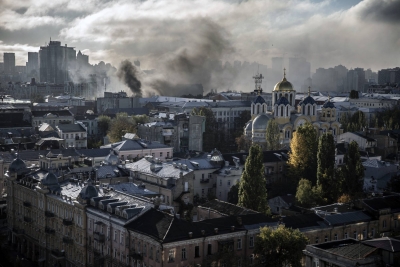 Νέα μαζική ρωσική πυραυλική επίθεση με στόχο το Κίεβο – Χωρίς ρεύμα, θέρμανση χιλιάδες νοικοκυριά