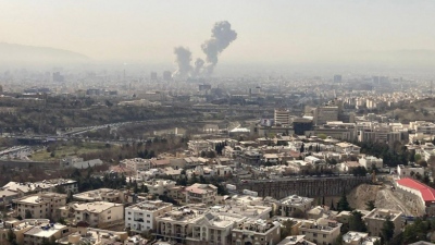 «Είναι πρωτοφανές» - Η Ρωσία επικρίνει τις συζητήσεις για το πυρηνικό πρόγραμμα του Ιράν ενώ η χώρα δέχεται επίθεση