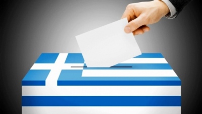 Δημοσκόπηση Interview: Μάχη Τσίπρα - ΠΑΣΟΚ για τη δεύτερη θέση - Η ακρίβεια «καίει» τη ΝΔ, το 26% των πολιτών ζητά μείωση ΦΠΑ