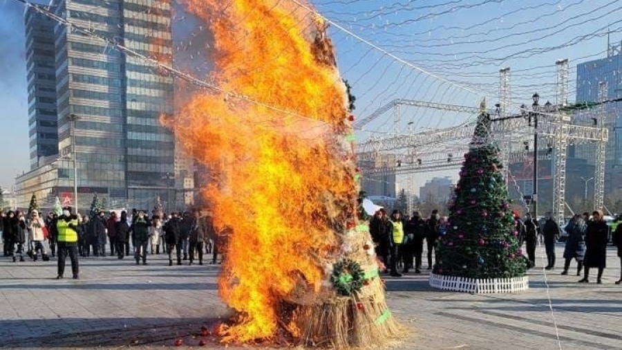 Χάος στη Μογγολία: Διαδηλωτές εισέβαλαν στη Βουλή μετά το σκάνδαλο διαφθοράς και την απώλεια 6,5 εκατομμυρίων τόνων άνθρακα
