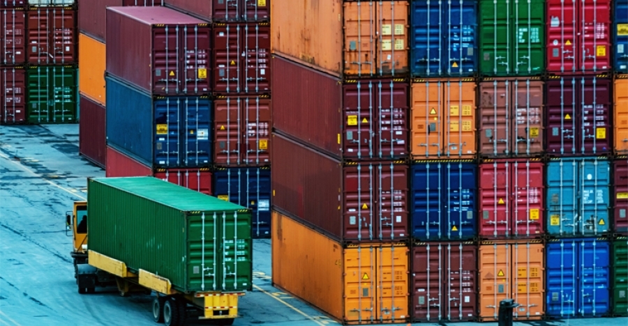 Ρωσική ναυπηγική εταιρεία θα ξεκινήσει να κατασκευάζει κοντέινερ