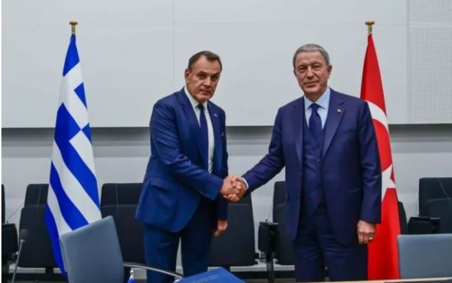 Τηλεφωνική επικοινωνία Παναγιωτόπουλου με Αkar