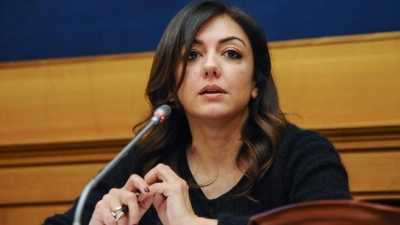 Ιταλία: Πονοκέφαλος για Meloni – Παραιτήθηκε η υφυπουργός Παιδείας, μετά από σκάνδαλο διαφθοράς