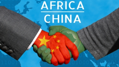 Παγκόσμια ανατροπή: Η Κίνα απελευθερώνει τα κράτη της Αφρικής από τη «φυλακή» του χρέους της Δύσης – Συναγερμός σε ΔΝΤ και Παγκόσμια Τράπεζα