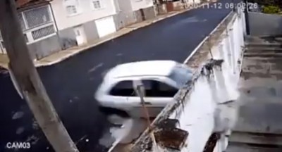 Μεθυσμένος οδηγός περνά μέσα από τοίχο με τέρμα γκάζι!