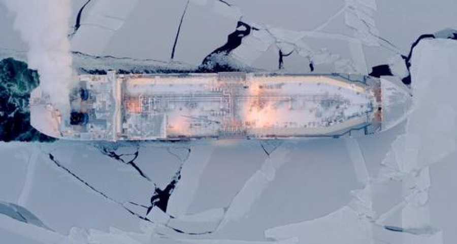 Η ρωσική (παγωμένη) θαλάσσια απάντηση στην αποκλεισμένη διώρυγα του Σουέζ