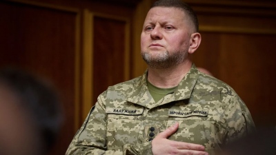 Τορπίλη Zaluzhny στο ειρηνευτικό σχέδιο Trump: Μόνη αποδεκτή εγγύηση ασφαλείας για την Ουκρανία η ανάπτυξη πυρηνικών όπλων