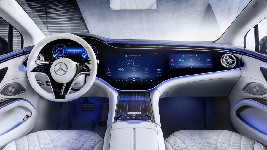 Άκρως εντυπωσιακή η Hyperscreen της ηλεκτρικής Mercedes EQS