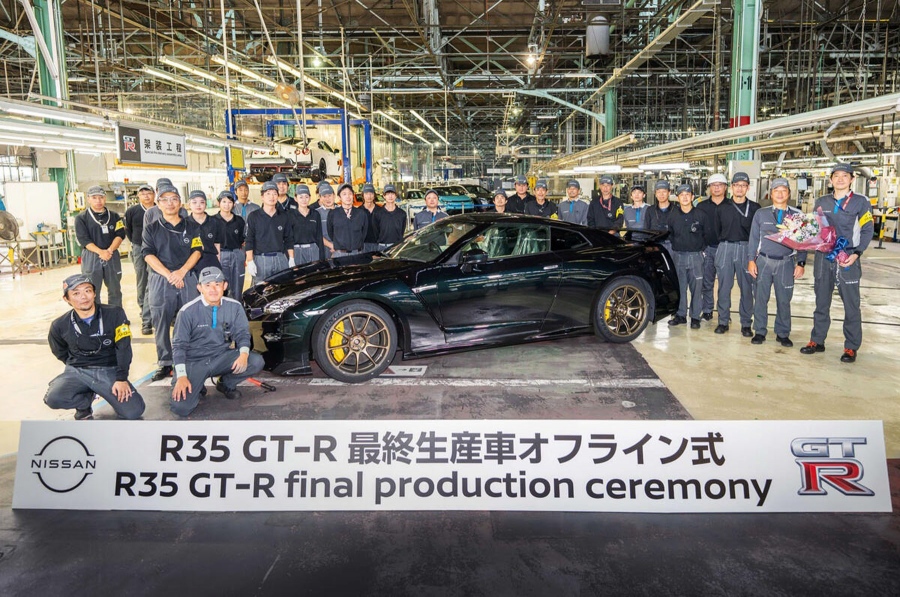 Τελείωσε το Nissan GT-R R35 μετά από 18 χρόνια παραγωγής