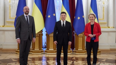 Συνάντηση κορυφής ΕΕ – Ουκρανίας στο Κίεβο – Ευρωπαϊκό όχι σε fast track ένταξη