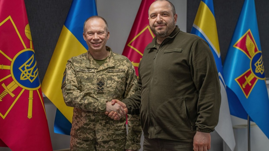 Σεισμός στην Ουκρανία: Απειλές για την Bezuhla, καραμπόλες στην ηγεσία Στρατού – Ραγδαίες εξελίξεις με Umerov και Syrskyi