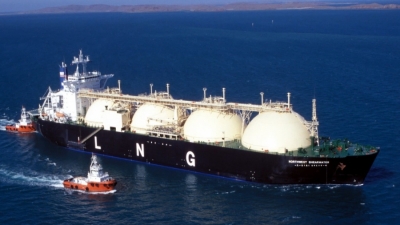 Η Τουρκία έλαβε δάνειο 929 εκατ. δολάρια από την Deutsche Bank για την αγορά LNG