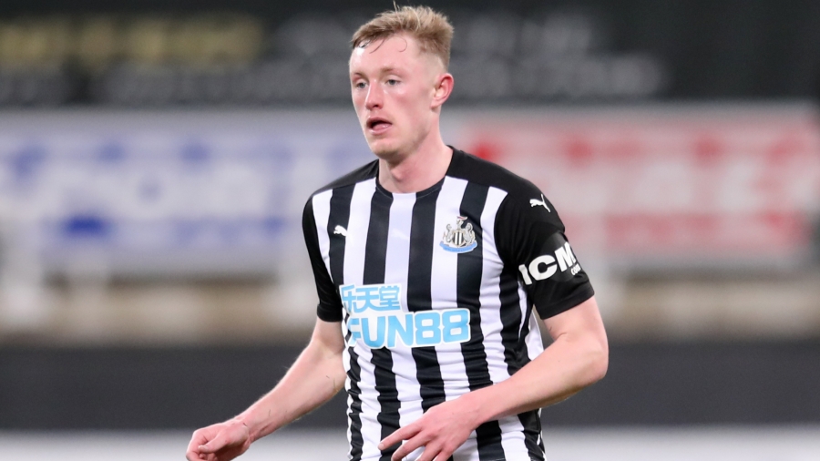 Νιούκαστλ: Επιδιώκει να κρατήσει τον Λόνγκσταφ στο «Σεντ Τζέιμς Παρκ»