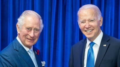 Biden για στέψη Καρόλου: Πηγή δύναμης η μακρά φιλία ΗΠΑ – Ηνωμένου Βασιλείου