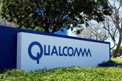 EE: Πρόστιμο 997 εκατ. ευρώ στην Qualcomm για συμφωνίες με την Apple