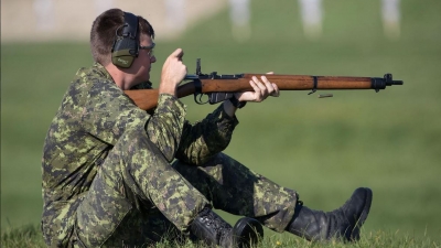 LEE-ENFIELD No 4 - Το τελευταίο τουφέκι της αυτοκρατορίας