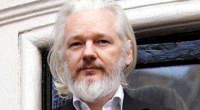 Η στιγμή της σύλληψης του Assange