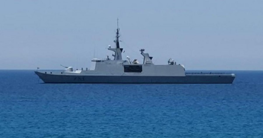 Φρεγάτα του Γαλλικού Πολεμικού ανοικτά της Κύπρου