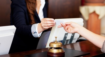 Επιπλέον 200 εκατ. ευρώ για την ενίσχυση μικρομεσαίων τουριστικών επιχειρήσεων