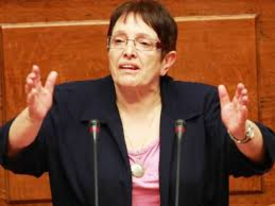 Παπαρήγα: Η ΝΔ πήρε τη σκυτάλη από το στρωμένο κοκκινο χαλί που της άφησε ο ΣΥΡΙΖΑ με τα βάρβαρα αντιλαϊκά μέτρα