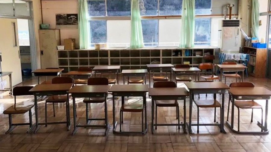 Η Ιαπωνία εξετάζει το κλείσιμο των σχολείων για όλο τον Μάρτιο