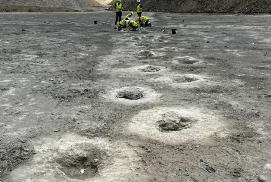 Στα βήματα των Γιγάντων: Πώς οι δεινόσαυροι διέσχισαν αυτό που αργότερα έγινε ωκεανός