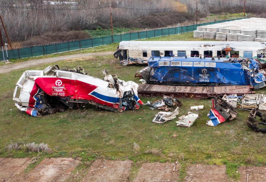 Πόρισμα ΠΑΣΟΚ για Τέμπη: Ποινικές ευθύνες για Καραμανλή και Σπίρτζη – Η εξεταστική να γίνει προανακριτική