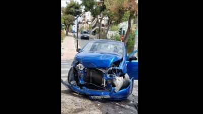 Σοβαρό τροχαίο για την αντιδήμαρχο Αλίμου