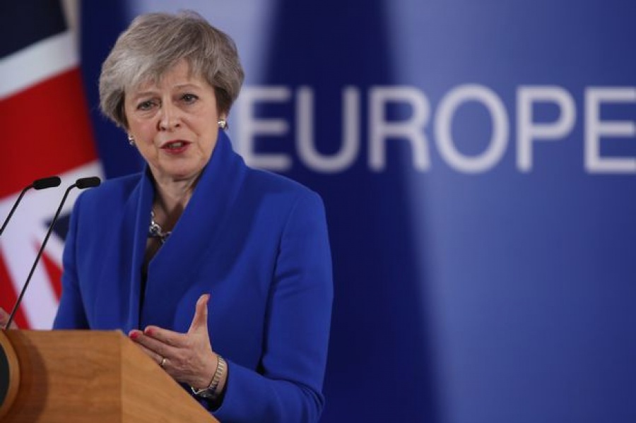 Μ. Βρετανία: Δεν θέλει Brexit χωρίς συμφωνία με την ΕΕ η Theresa May