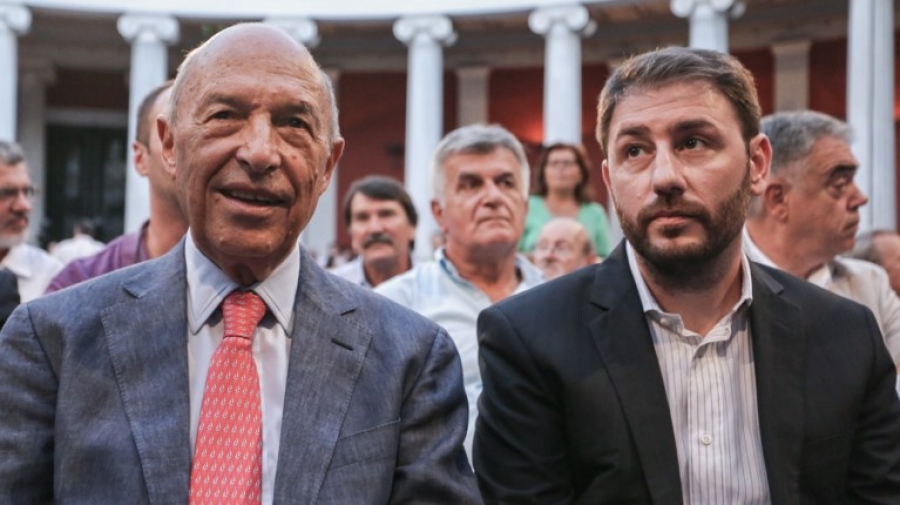 «Ύποπτες» διαρροές για άρση ασυλίας Ανδρουλάκη και αποκαλύψεις από τη διαθήκη Τσοχατζόπουλου για Σημίτη - ΠΑΣΟΚ