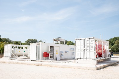 Πιλοτική μονάδα παραγωγής και αποθήκευσης ενέργειας πράσινου υδρογόνου από την ΟΡΙΖΩΝ