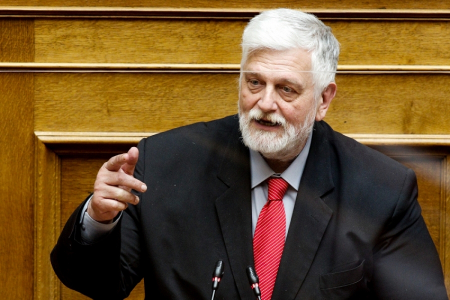 Λοβέρδος (ΝΔ) για συνεπιμέλεια, μετά τις αντιδράσεις: Φραστικό λάθος, αισθάνομαι άσχημα