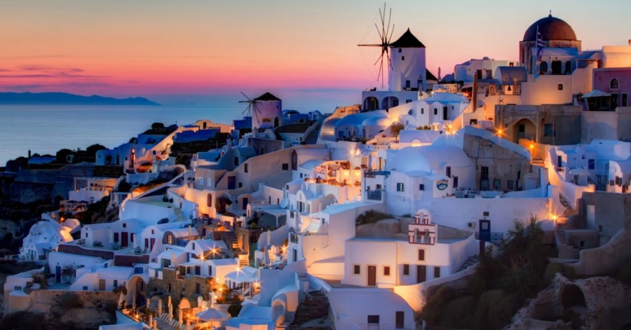 Επί ποδός για το άνοιγμα βρίσκονται τα ελληνικά νησιά για τους τουρίστες
