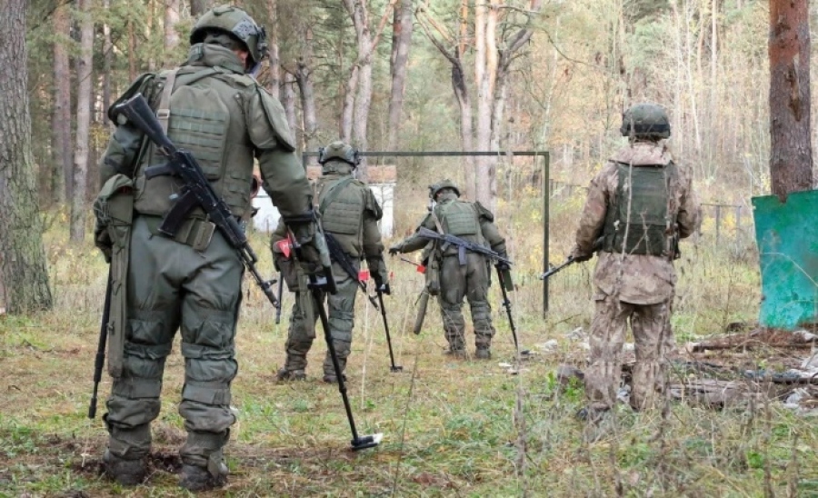 Ασύλληπτη κλίμακα - Στρατιωτικοί της Β. Κορέας καθάρισαν 424.000 στρέμματα από νάρκες στο Kursk - Αχρήστεψαν 1,5 εκατ. εκρηκτικά των Ουκρανών