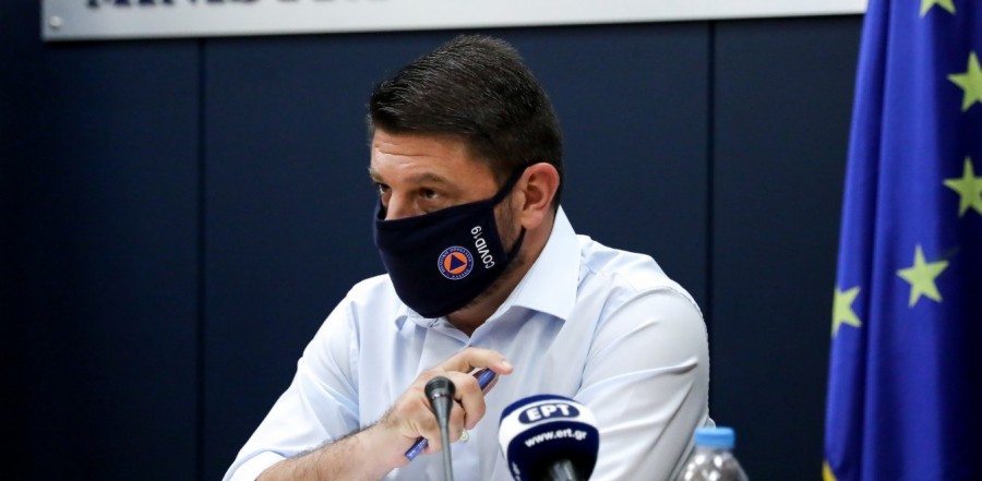 Χαρδαλιάς: Απαγόρευση εισόδου αντί τιμωρίας για τη μη χρήση μάσκας στα σχολεία