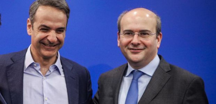 Συνάντηση Μητσοτάκη με Χατζηδάκη και ηγεσία του υπ.Περιβάλλοντος και Ενέργειας