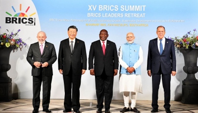 Σε ισχύ το νέο παγκόσμιο σχέδιο των BRICS – Ετοιμάζουν ενεργειακό στραγγαλισμό για να επιταχύνουν την αποδολαριοποίηση