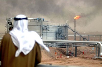 Saudi Aramco: Θα επενδύσουμε 300 δισ. δολ. σε πετρελαϊκά έργα τα επόμενα 10 χρόνια