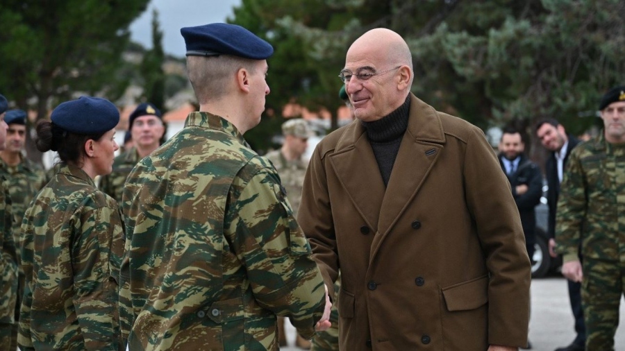 Στην Ξάνθη ο Δένδιας - Παραμονή Χριστουγέννων στο 316 Συνεργείο Περιοχής Τεχνικού