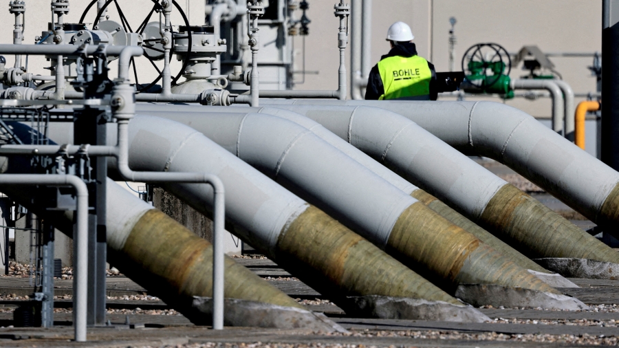 Πολωνία: Αποκαταστάθηκε η ροή του πετρελαίου μέσω του αγωγού Druzhba  - Συνεχίζονται οι έρευνες για δολιοφθορά