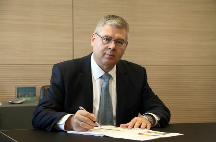 Σιαμίσης (ΕΛΠΕ): Στόχος η ενίσχυση της θέσης του ομίλου στις ΑΠΕ και η δραστηριοποίση στην παραγωγή ηλεκτρικής ενέργειας