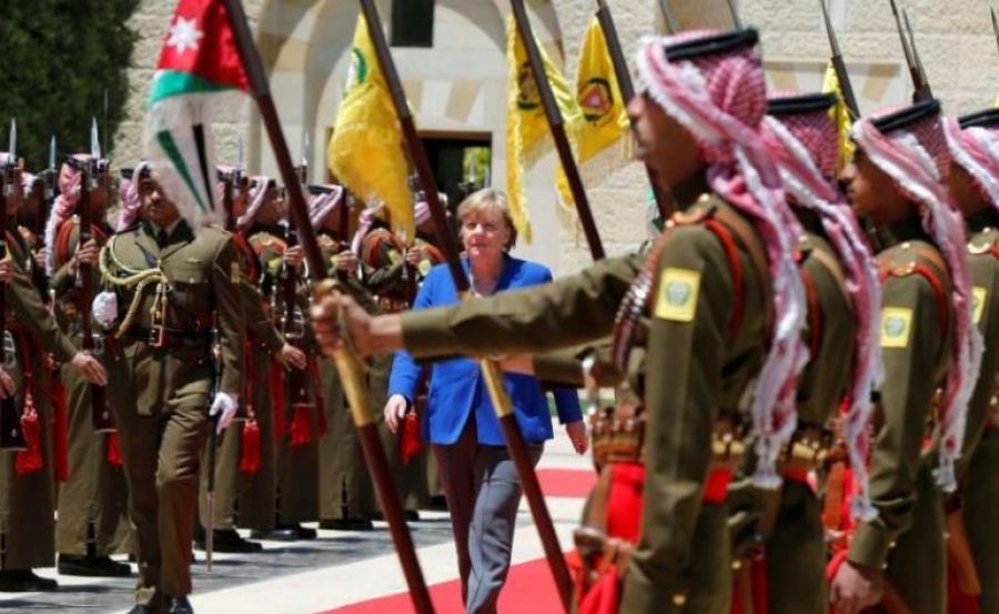 Επειγόντως λύσεις απέναντι στην επιθετικότητα του Ιράν στη Μέση Ανατολή ζητεί η Merkel